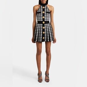 BALMAIN authentic like new 
Sleeveless Houndstooth Pleated Mini Dress